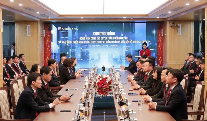 Agribank tổ chức chương trình Động viên quyết toán năm 2023 và Chúc mừng năm mới 2024