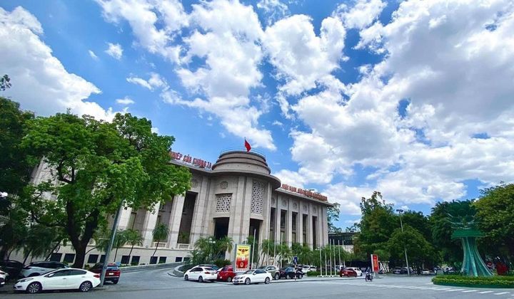 Ngân hàng Nhà nước giao toàn bộ chỉ tiêu tăng trưởng tín dụng năm 2024 là 15%