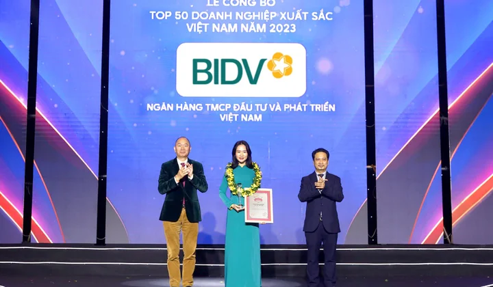 BIDV giữ vững vị trí Top 50 doanh nghiệp xuất sắc Việt Nam năm 2023