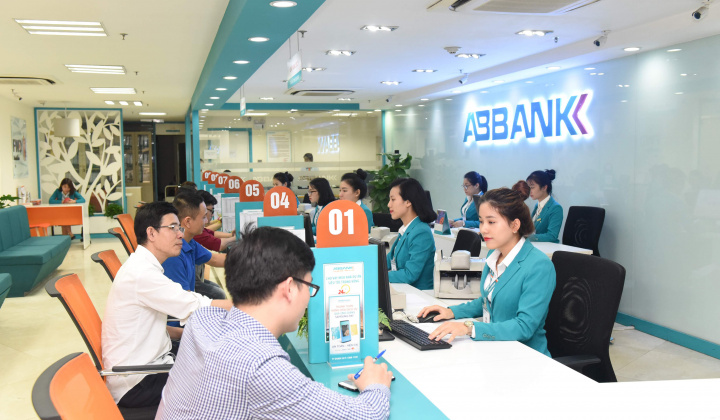 ABBank đẩy mạnh đầu tư công nghệ và làm mới chiến lược ngân hàng