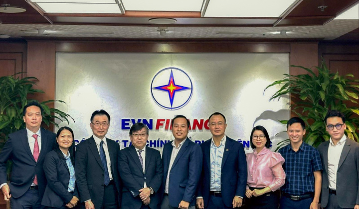 EVNFinance tính phương án tìm kiếm nhà đầu tư nước ngoài