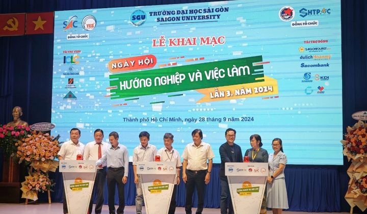 SaiGonBank giúp sinh viên có cơ hội được thể hiện và tuyển dụng chính thức
