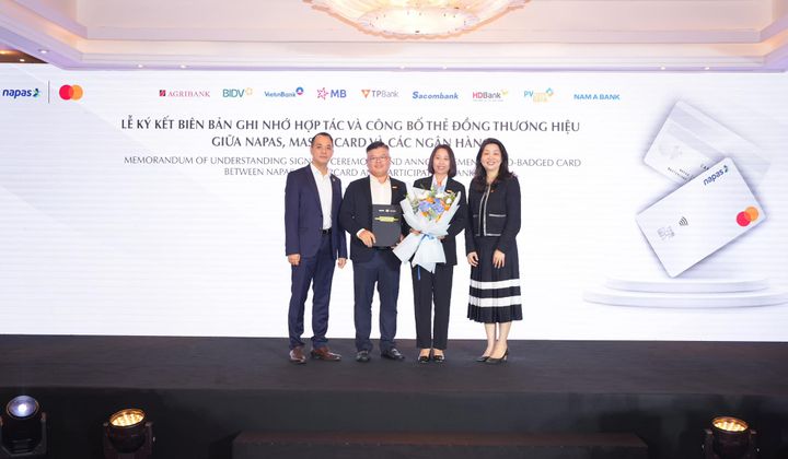 Nam A Bank cùng NAPAS và Mastercard hợp tác phát hành thẻ đồng thương hiệu