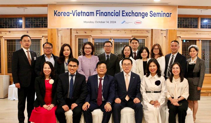 Hiệp hội Ngân hàng Việt Nam thăm và làm việc tại Hàn Quốc