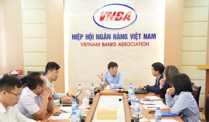 Hiệp hội Ngân hàng Việt Nam làm việc với Câu lạc bộ chữ ký số