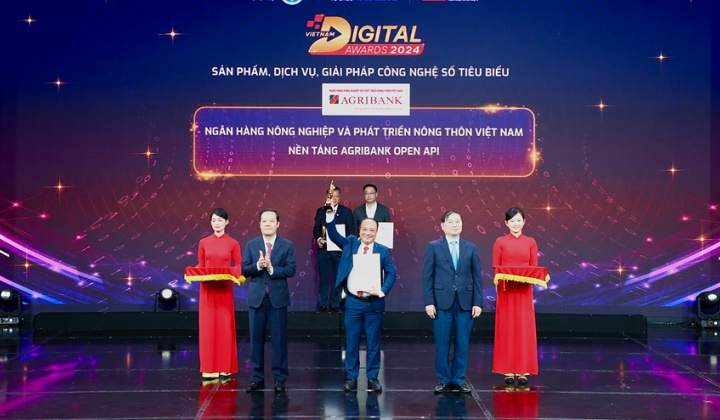 Agribank Open API được vinh danh tại Lễ trao Giải thưởng Chuyển đổi số Việt Nam 2024