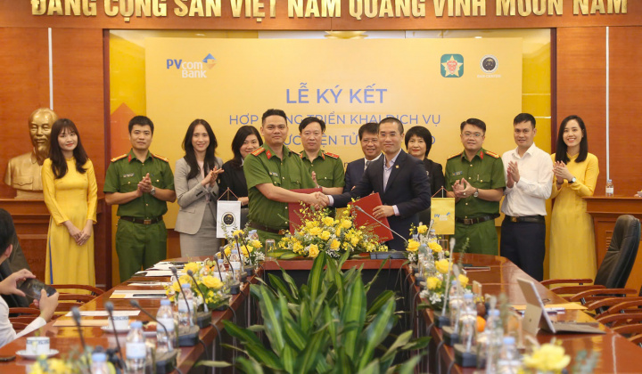 PVcomBank và Trung tâm RAR hợp tác triển khai dịch vụ xác thực điện tử qua VNeID