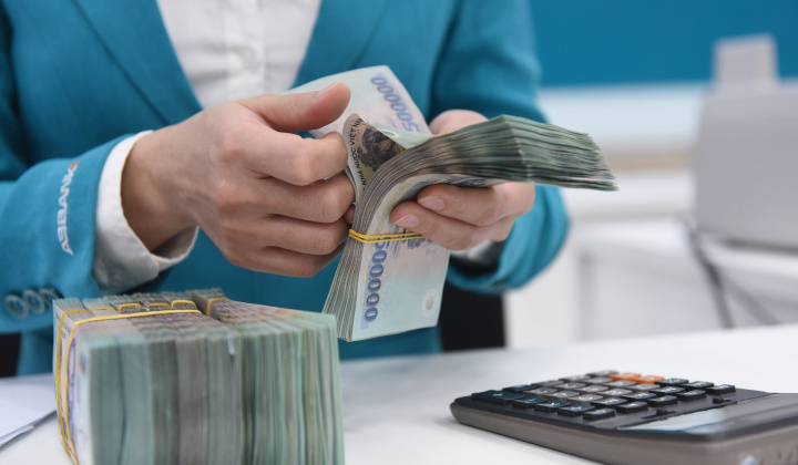 Huy động vốn dân cư và tín dụng tại TP.HCM tăng trưởng tích cực