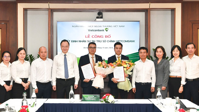 Vietcombank bổ nhiệm lãnh đạo Trung tâm Ngân hàng số và Trung tâm Công nghệ thông tin