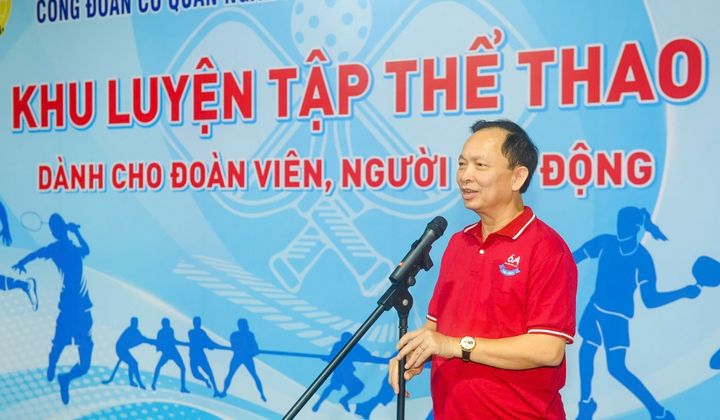 Công đoàn Cơ quan Ngân hàng Trung ương khai trương khu luyện tập thể thao