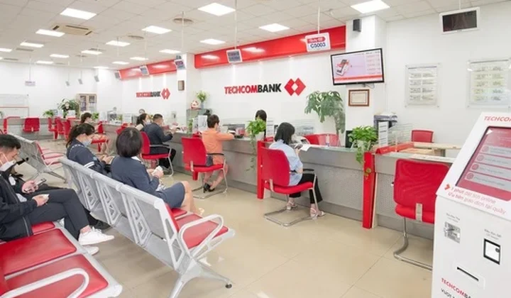 S&P xếp hạng tín nhiệm Techcombank ở mức BB- với triển vọng “Ổn định”