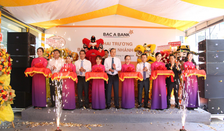 Bac A Bank Tây Ninh khai trương hoạt động