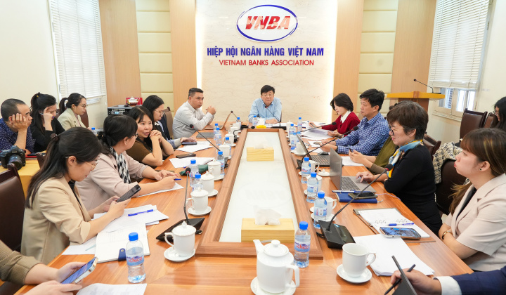 Tiếp tục hoàn thiện Quy trình phối hợp hỗ trợ xử lý tài khoản, thẻ liên quan giao dịch nghi ngờ gian lận, lừa đảo