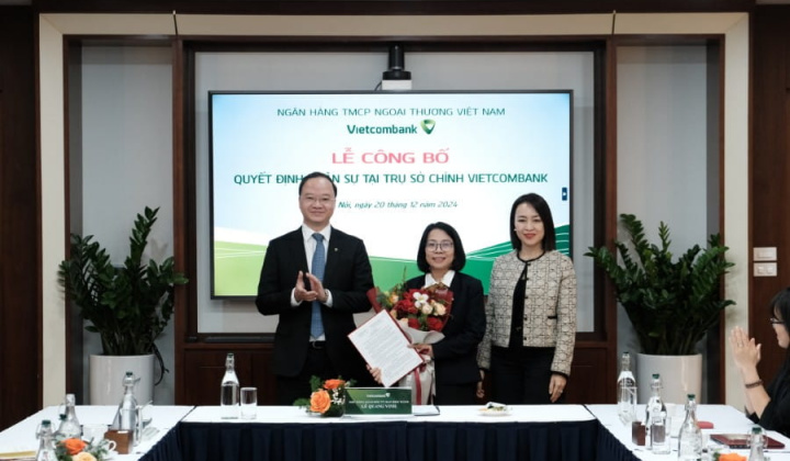 Vietcombank bổ nhiệm Phó giám đốc Trung tâm dữ liệu và phân tích Trụ sở chính