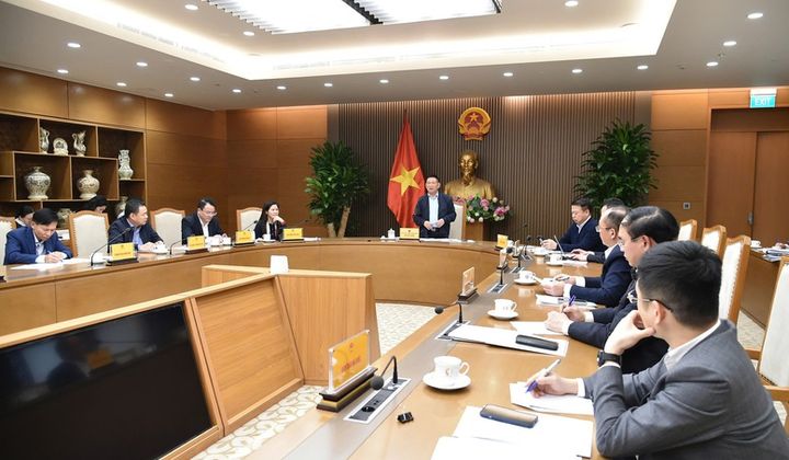 Phó Thủ tướng Hồ Đức Phớc chủ trì cuộc họp tái cơ cấu VDB
