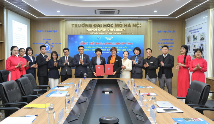 PVcomBank ký hợp tác toàn diện với Trường Đại học Mở Hà Nội và Trường Đại học Tôn Đức Thắng