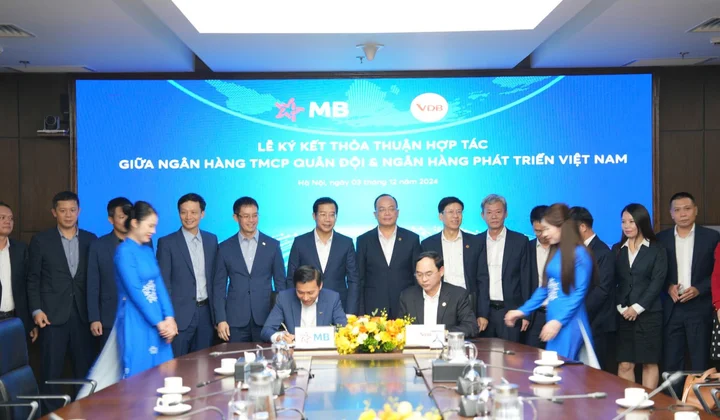 VDB và MB ký thỏa thuận hợp tác