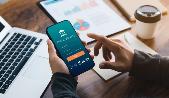 Những cách chuyển tiền mặt vào tài khoản ngân hàng nhanh nhất