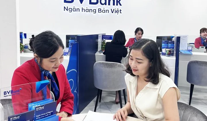 Vay vốn ngân hàng: khách hàng quan tâm điều gì ngoài lãi suất?