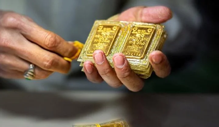 Ngân hàng Nhà nước đề nghị 3 bộ phối hợp nhập khẩu và tổ chức đấu thầu vàng miếng