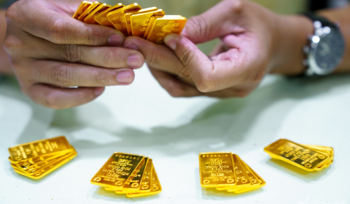 SBV requests to coordinate in importing and organizing bidding for gold bars