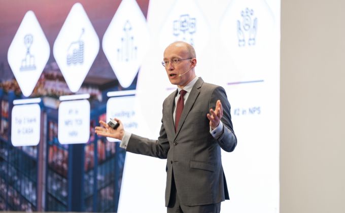 CEO Techcombank: Sẵn sàng chào đón các nhà đầu tư chiến lược