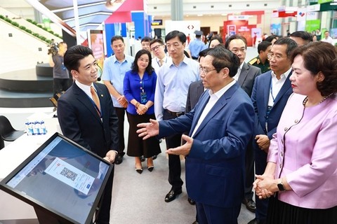 Banking sector to lead national digital transformation: PM