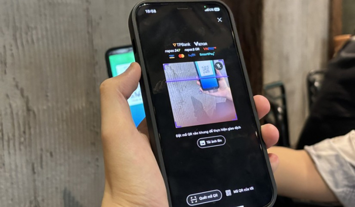 Từ 01/7, ngân hàng có quyền phong tỏa tài khoản nhận chuyển khoản nhầm