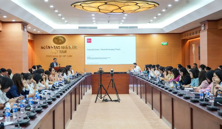 Tập huấn chuyên đề “Tội phạm tài chính, phòng chống rửa tiền, cấm vận và thanh toán quốc tế trong hoạt động Ngân hàng”