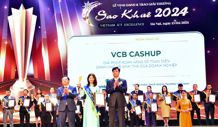 Vietcombank tiếp tục là ngân hàng sáng tạo và kinh doanh hiệu quả nhất Việt Nam