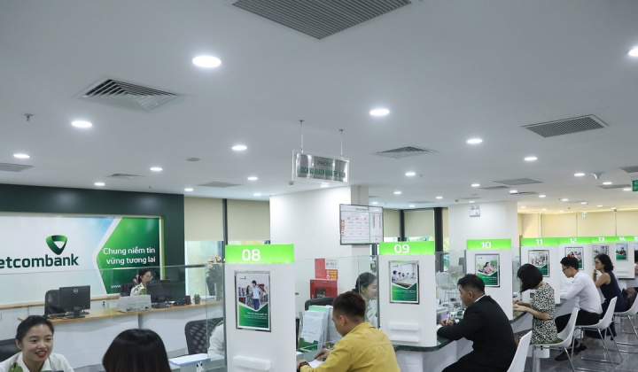 Khách hàng có thể mua vàng online từ Vietcombank