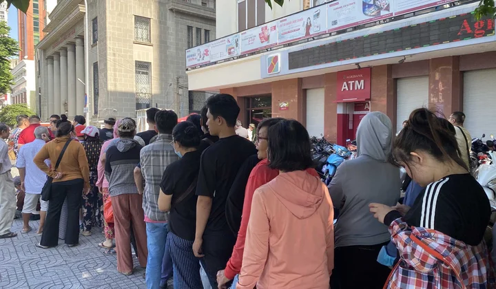 Phối hợp thông tin, tuyên truyền về bình ổn thị trường vàng