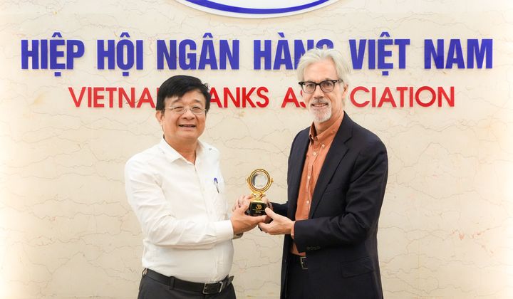 Hiệp hội Ngân hàng Việt Nam làm việc với Tập đoàn tài chính Quốc tế IFC