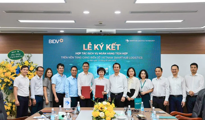 BIDV và SLT hợp tác phát triển dịch vụ ngân hàng trên nền tảng cảng biển số