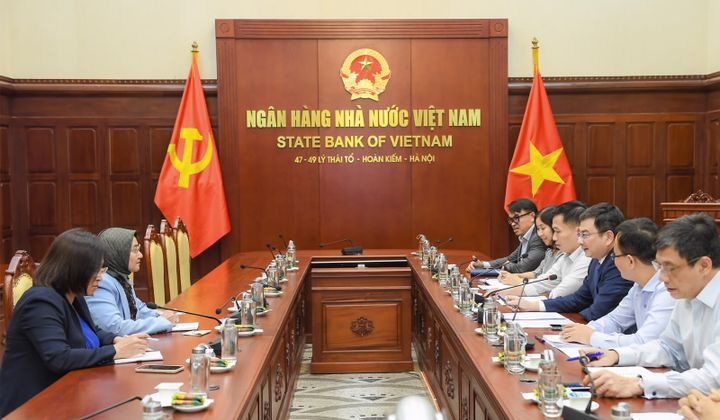 Phó Thống đốc Phạm Thanh Hà tiếp Giám đốc điều hành Văn phòng Nhóm Đông Nam Á tại IMF