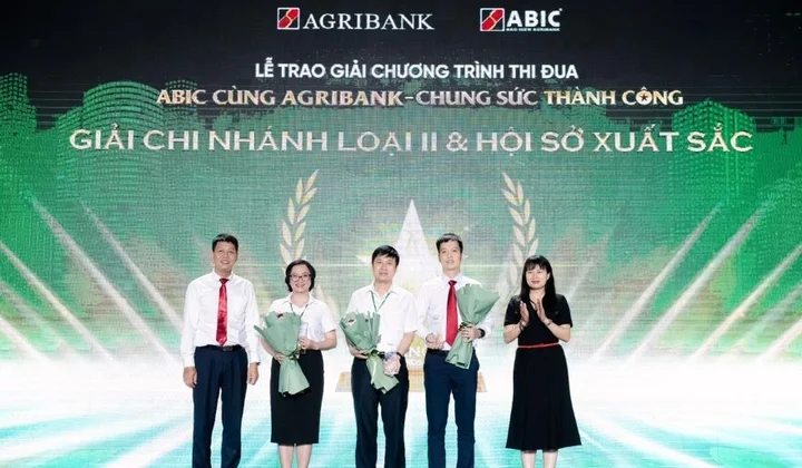 Lá chắn tài chính bảo vệ khách hàng từ bảo hiểm Agribank