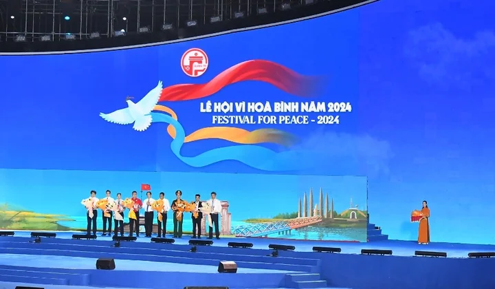 Agribank đồng hành Lễ hội tôn vinh giá trị của hòa bình