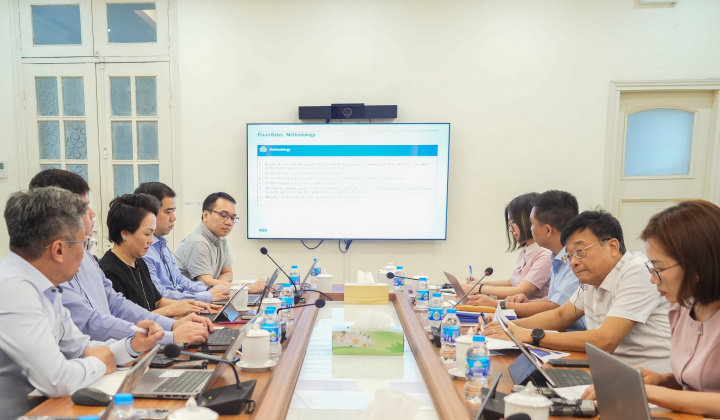 Hiệp hội Ngân hàng làm việc với Tổ chức thẻ Quốc tế Visa