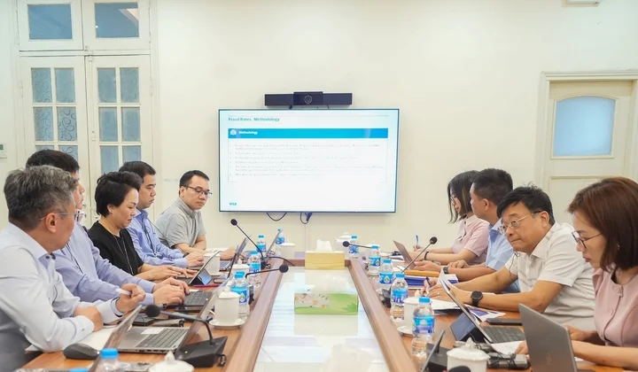 Hiệp hội Ngân hàng làm việc với Tổ chức thẻ Quốc tế Visa