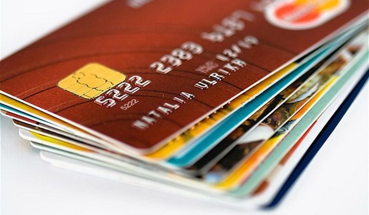 Những trường hợp nào sẽ bị thu hồi thẻ ngân hàng?
