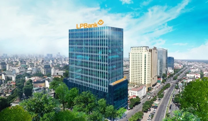 LPBank lãi quý II hơn gấp ba cùng kỳ