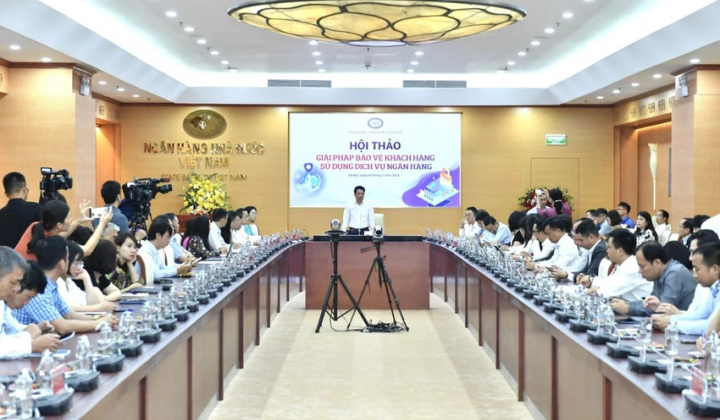Phó Thống đốc: Chúng tôi đi ngủ lúc 1h sáng, dậy 6h sáng để triển khai xác thực sinh trắc học