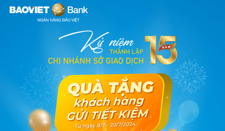 BAOVIET Bank Sở giao dịch tặng quà khách hàng gửi tiết kiệm