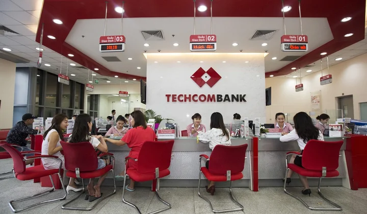FiinRatings nâng hạng tín nhiệm Techcombank lên “AA-”
