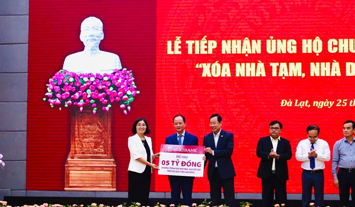 5 ngân hàng ủng hộ 21 tỷ đồng xóa nhà tạm, nhà dột nát tỉnh Lâm Đồng