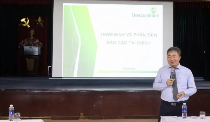 Vietcombank Quảng Nam đào tạo thẩm định và phân tích báo cáo tài chính cho cán bộ