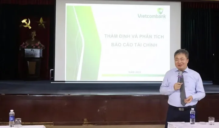 Vietcombank Quảng Nam đào tạo thẩm định và phân tích báo cáo tài chính cho cán bộ