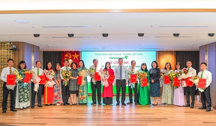 Vietcombank điều động, bổ nhiệm 14 lãnh đạo thuộc Ban Kiểm tra nội bộ trụ sở chính