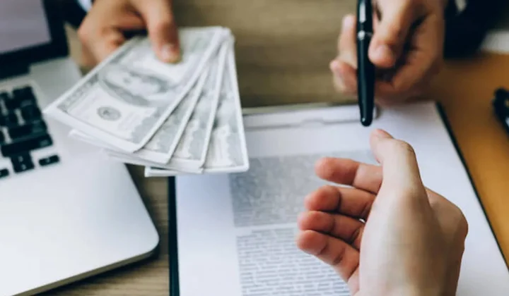 Training courses on legal knowledge related to credit contracts