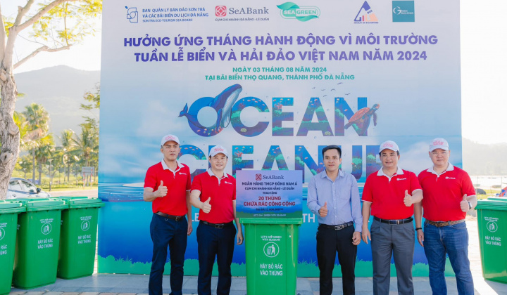 SeABank tiếp tục ra quân làm sạch bãi biển